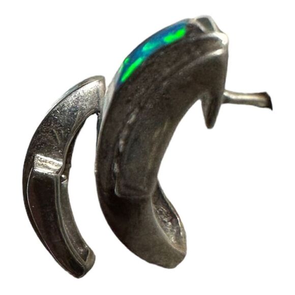 Silver 925 sparkly iridescent blue/green stud earrings - Picture 3 of 8